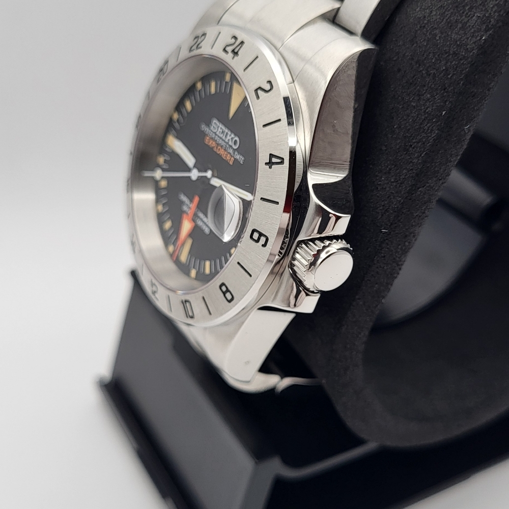 New Custom 39.5mm SeikoMod Automatic GMT Watch Vintage 1655 Style Exp. II - Picture 6 of 7